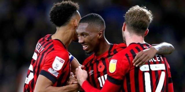  门兴格拉德巴赫绝杀告捷，保级关键战全取三分  